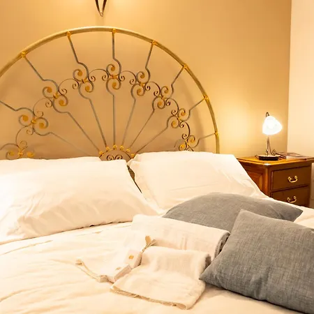 Dimora Del Padre Provile 1244 - Centro Storico Appartamento *