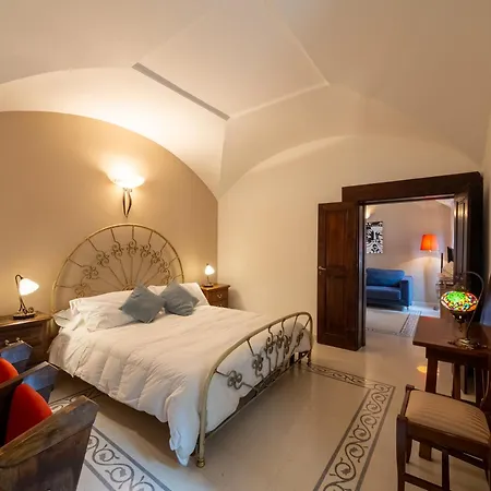 Dimora Del Padre Provile 1244 - Centro Storico Appartamento LʼAquila