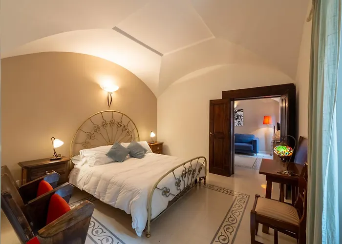 Dimora Del Padre Provile 1244 - Centro Storico Appartement LʼAquila